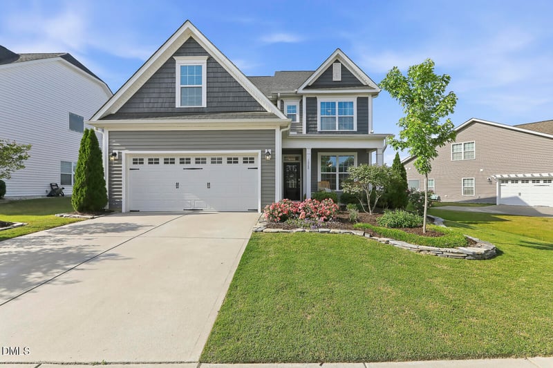 1248 Valley Dale Dr, Fuquay Varina, NC 27526