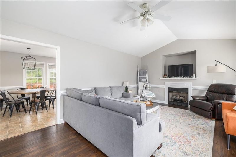 1249 Durham Meadows Dr, Burlington, NC 27217