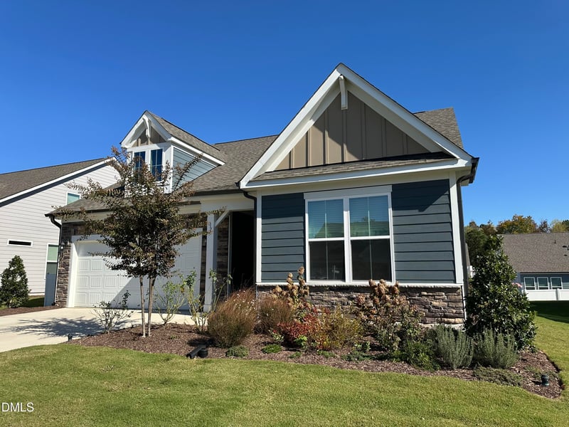 125 Alumroot Rd, Holly Springs, NC 27540