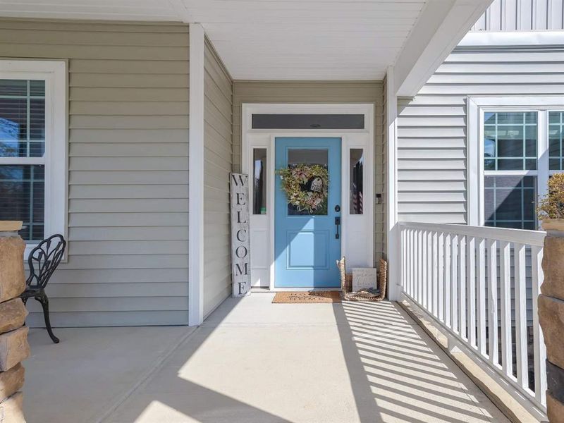 125 Amsterdam Dr, Clayton, NC 27527