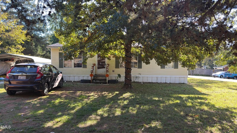 125 Barracks Rd, Hillsborough, NC 27278