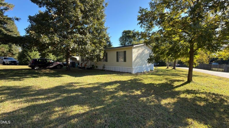 125 Barracks Rd, Hillsborough, NC 27278