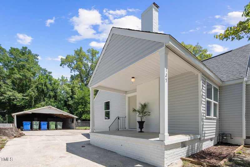 125 Brainerd Ave, Fayetteville, NC 28301
