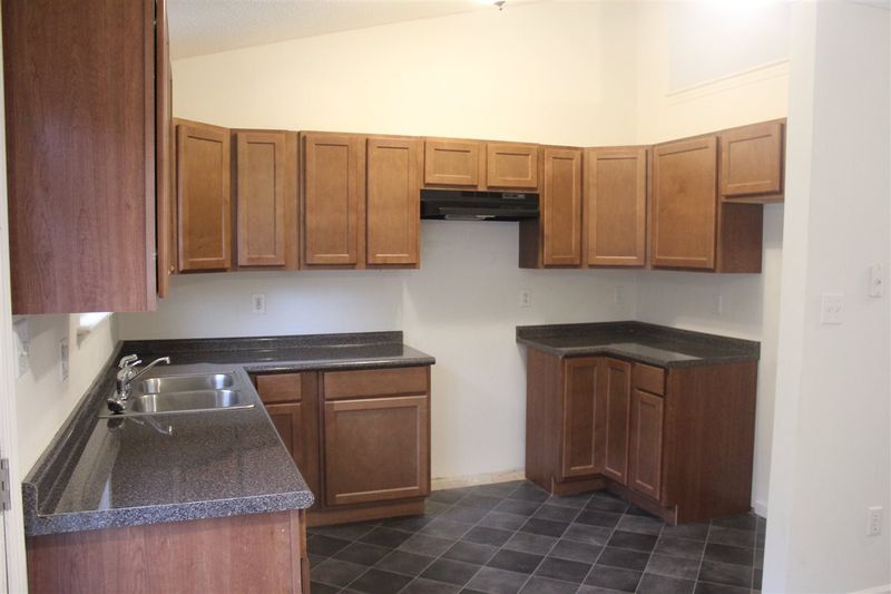 125 Bridges Ln, Youngsville, NC 27596
