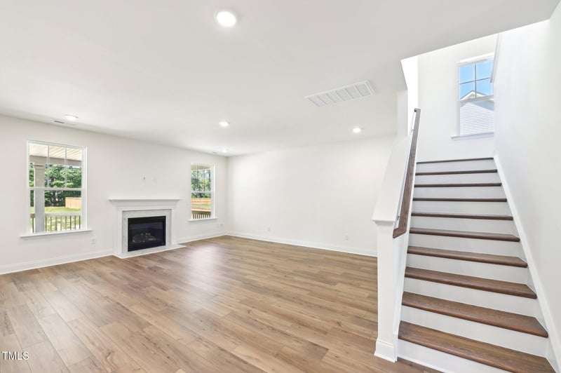 125 Celtic Ln, Lillington, NC 27546