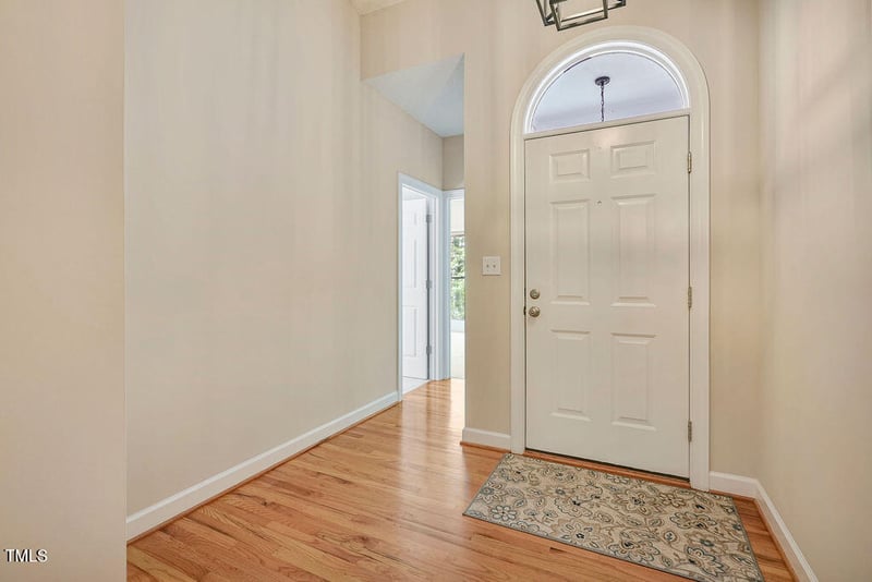 125 Chimney Rise Dr, Cary, NC 27511