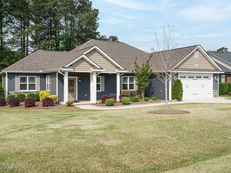 125 Claymore Dr, Clayton, NC 27527