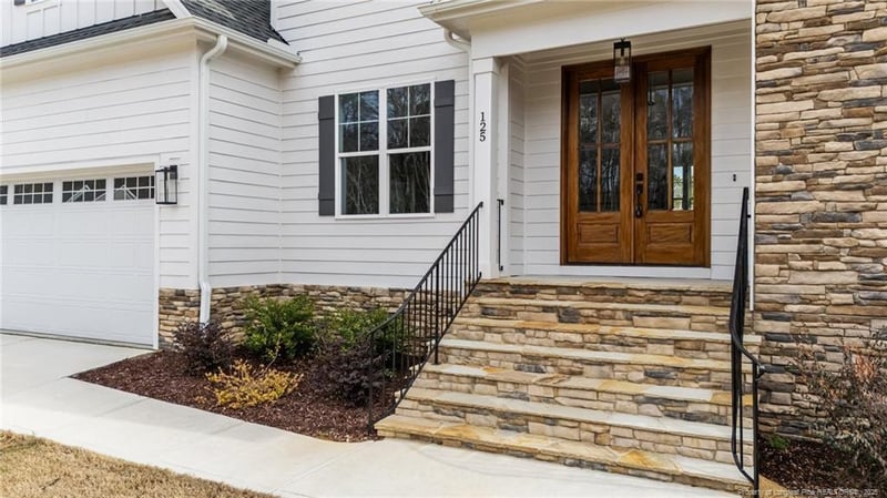 125 Cotton Fields Ln, Fuquay Varina, NC 27526