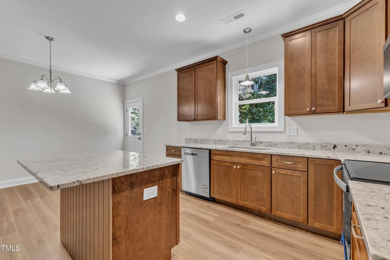 125 Davis St, Louisburg, NC 27549