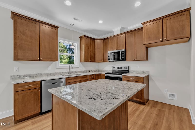 125 Davis St, Louisburg, NC 27549