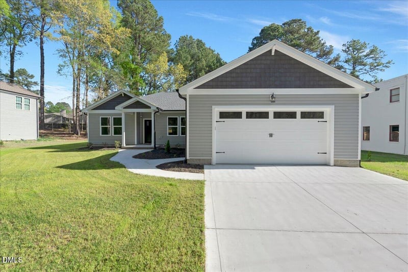 125 Davis St, Louisburg, NC 27549