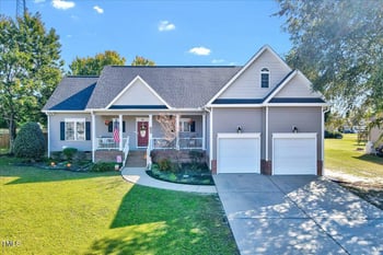 125 Dexterfield Dr, Fuquay Varina, NC 27526