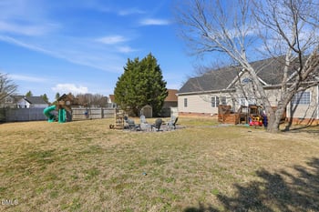 125 Dexterfield Dr, Fuquay Varina, NC 27526