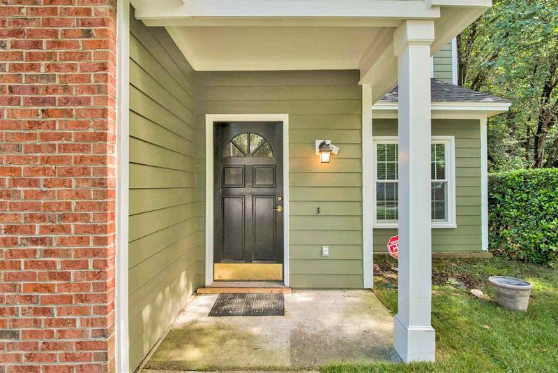125 Ellsworth Pl, Cary, NC 27511