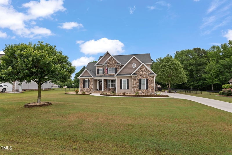 125 English Springer Dr, Angier, NC 27501
