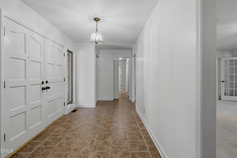 125 Fairway Ln, Sanford, NC 27332