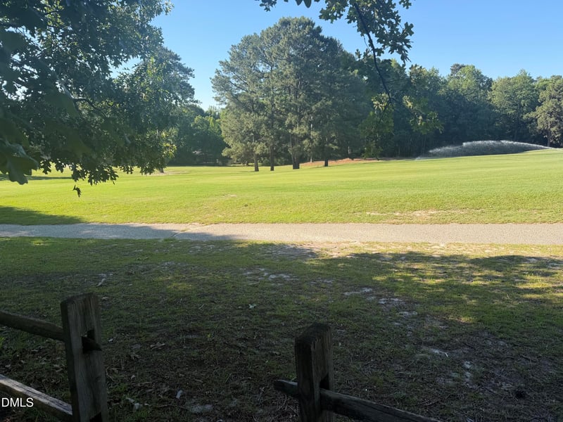 125 Fairway Ln, Sanford, NC 27332