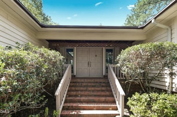 125 Fairway Ln, Sanford, NC 27332