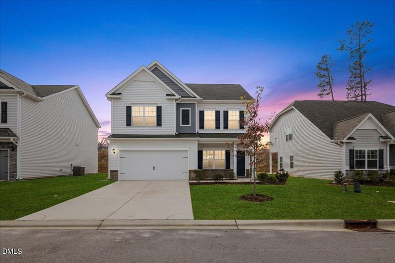 125 Flying Point Ln, Clayton, NC 27520