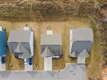 125 Flying Point Ln, Clayton, NC 27520