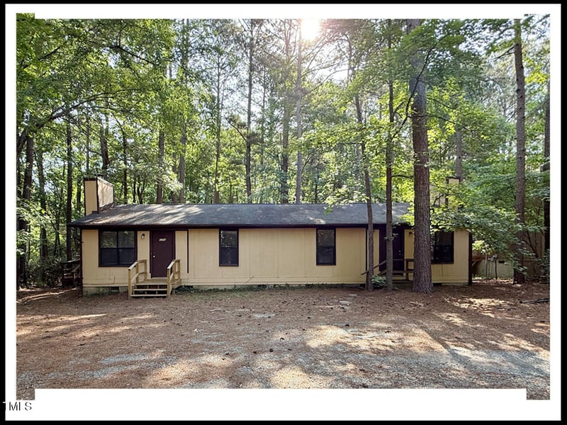125 Forsyth Dr, Chapel Hill, NC 27517