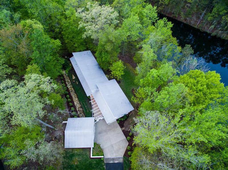 125 Glen Ridge Dr, Chapel Hill, NC 27516