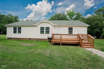 125 Green Ln, Clayton, NC 27520