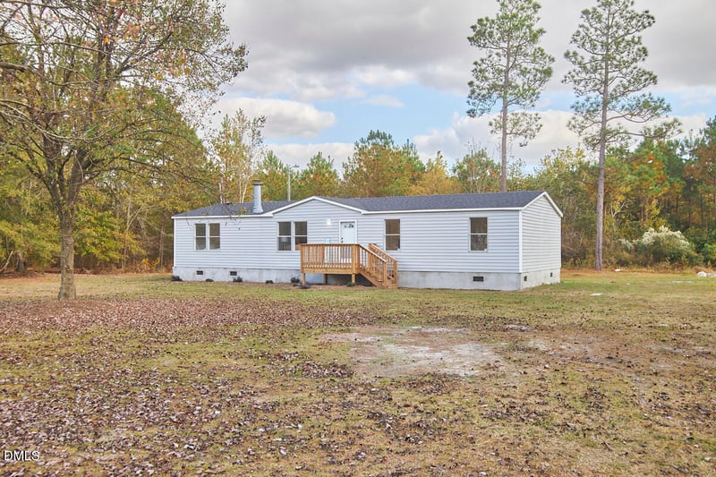 125 Harley Ln, Dunn, NC 28334