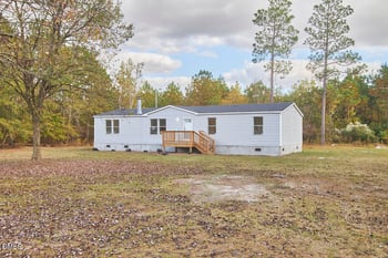 125 Harley Ln, Dunn, NC 28334