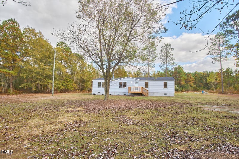 125 Harley Ln, Dunn, NC 28334