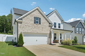 125 Highland Forest Dr, Fuquay Varina, NC 27526