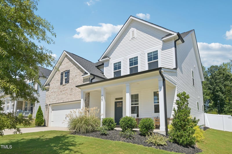 125 Highland Forest Dr, Fuquay Varina, NC 27526