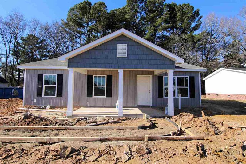 125 Hunters Ldg, Smithfield, NC 27577