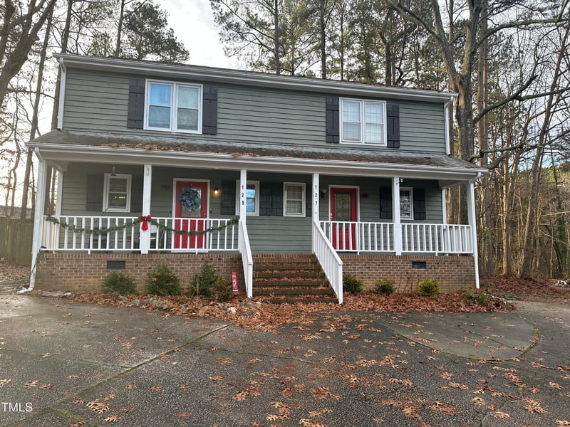 125 Karen Ct #125-127, Cary, NC 27511