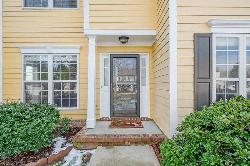 125 Leacroft Way, Durham, NC 27703