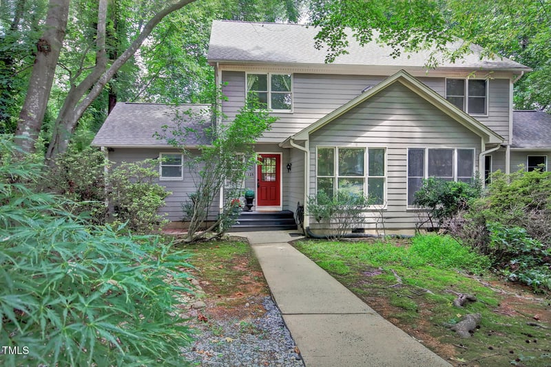 125 Mallard Ct, Chapel Hill, NC 27517
