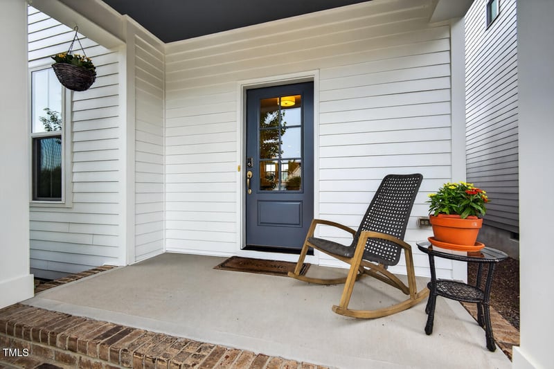 125 Meadows Edge Dr, Chapel Hill, NC 27516