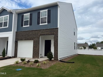 125 Meyers Ct, Clayton, NC 27520