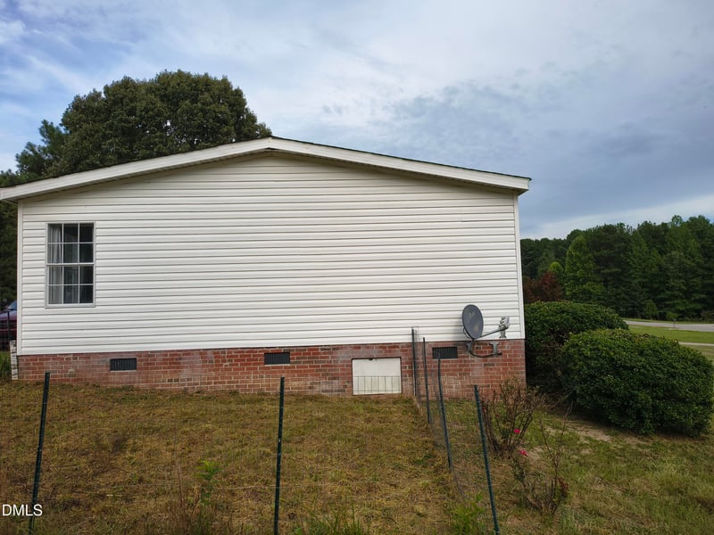 125 N North Ridge Dr, Louisburg, NC 27549