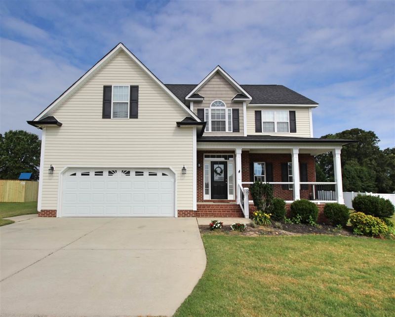 125 Oak Run Dr, Clayton, NC 27520
