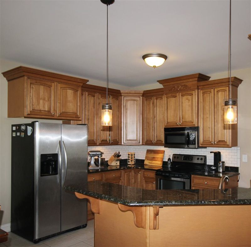 125 Oak Run Dr, Clayton, NC 27520