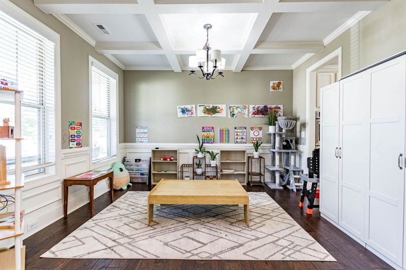 125 Park Bluff Dr, Holly Springs, NC 27540