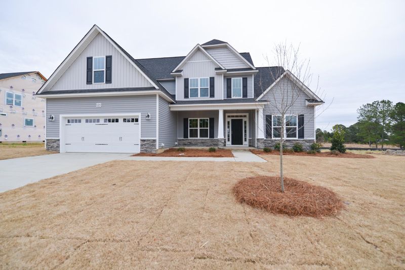 125 Pond Mountain Dr, Clayton, NC 27520