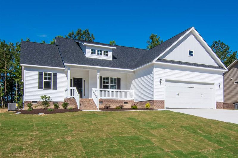 125 Poplar Dr, Clayton, NC 27520