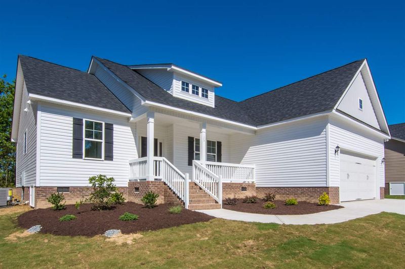 125 Poplar Dr, Clayton, NC 27520
