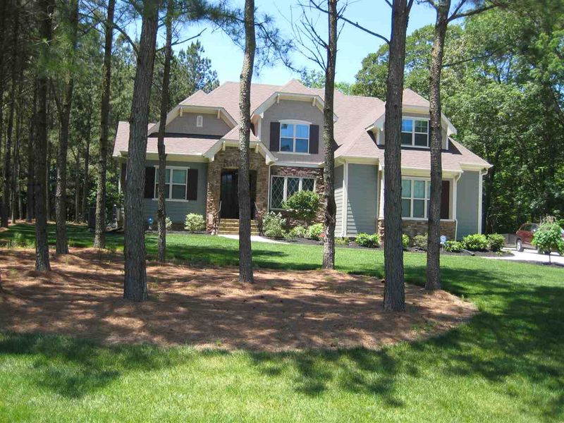 125 Princeton Manor Dr, Youngsville, NC 27596