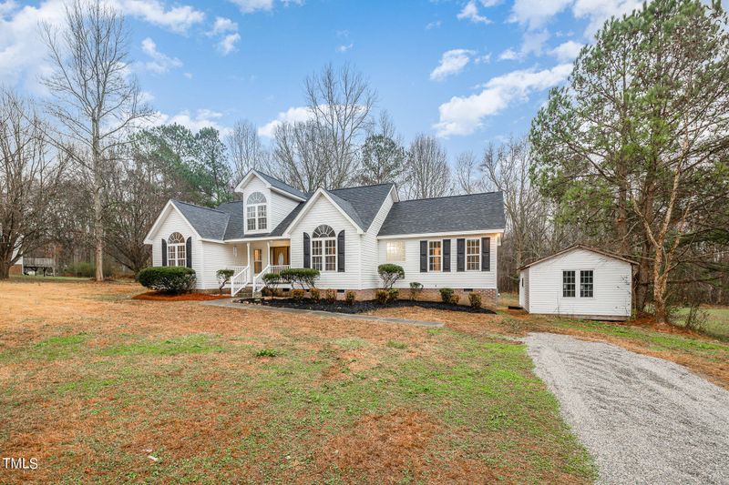 125 Redbud Dr, Clayton, NC 27520