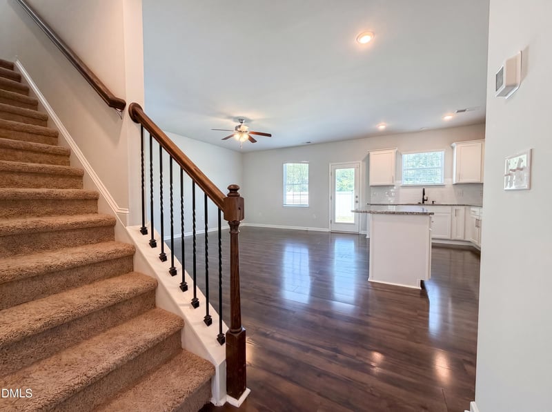 125 Rivercamp St, Clayton, NC 27527