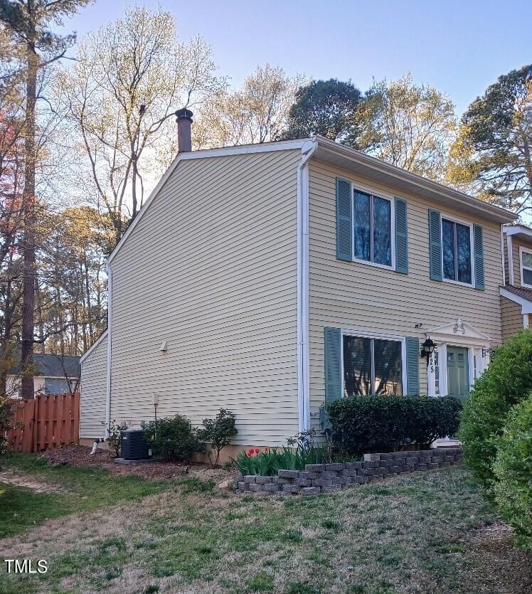 125 Rosebrooks Dr, Cary, NC 27513