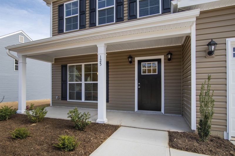125 Rosewood Ln, Youngsville, NC 27596